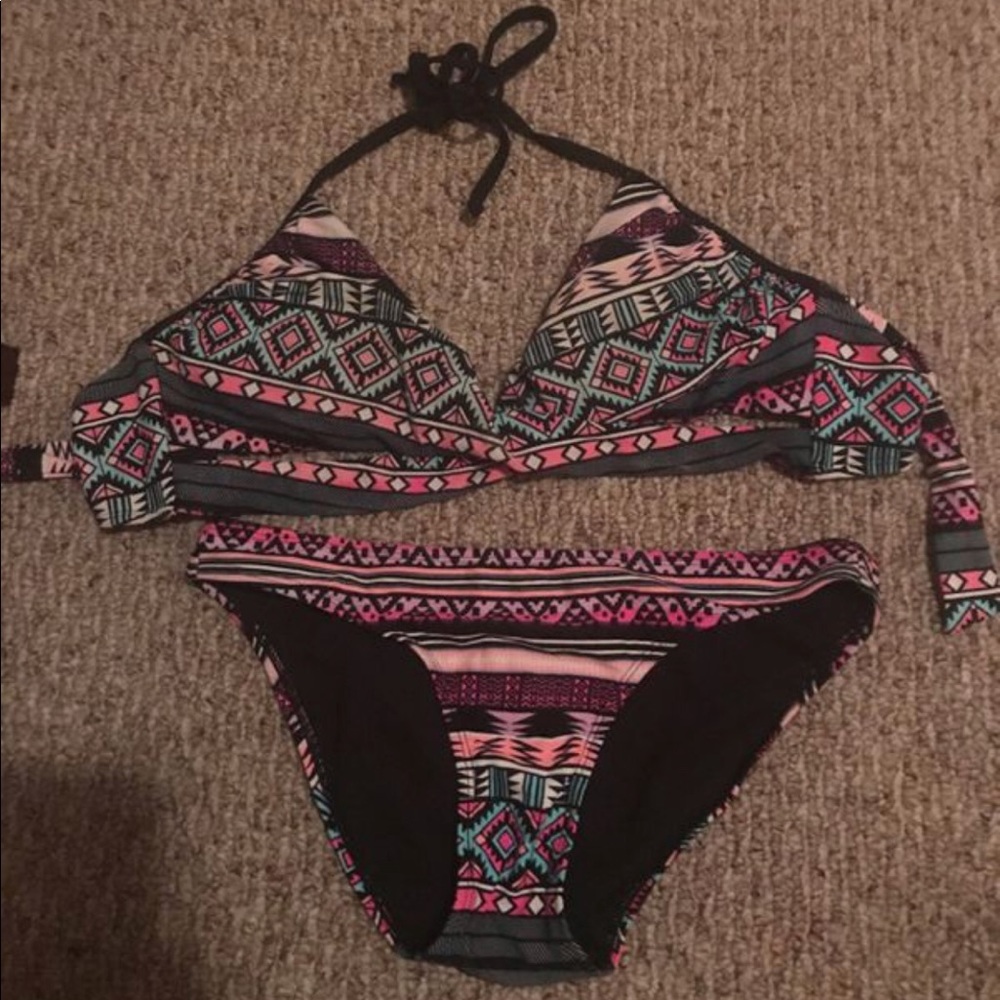 Women’s Bikini